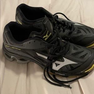 Mizuno Wave lightning Volleyball Shoes